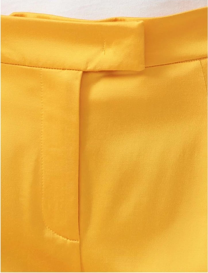 Pantallona portokalli Patrizia Pepe për femra