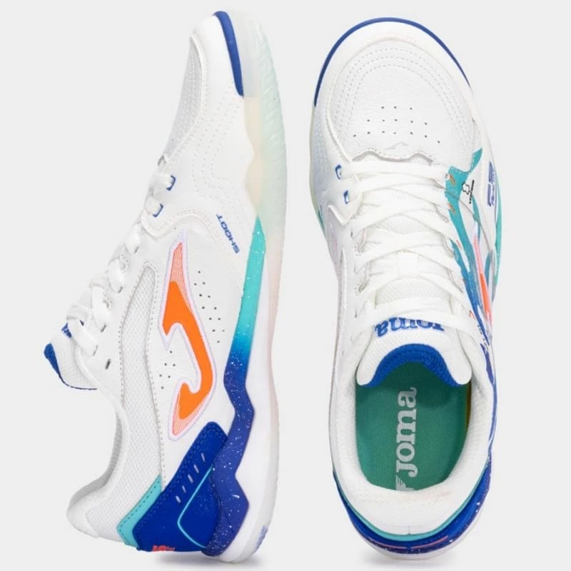 Atlete për meshkuj dhe femra Joma, për futboll të brendshëm