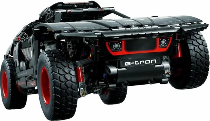 Set ndërtimi LEGO Technic Audi RS Q e-tron