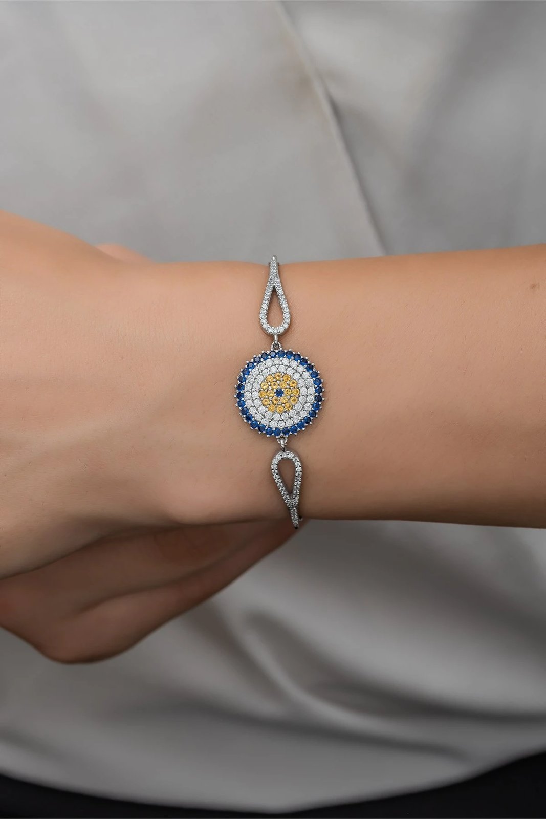 Byzylyk argjendi, ngjyrë argjendi dhe kaltër e errët, Jumeon, NRZ99506