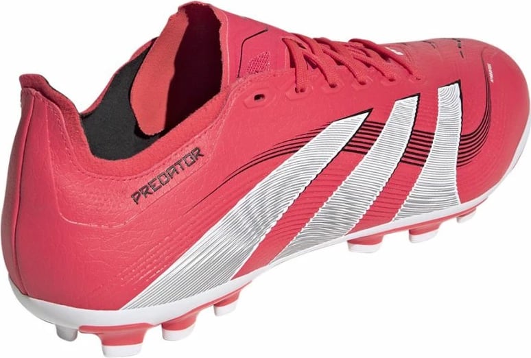 Atlete futbolli adidas për meshkuj, të kuqe