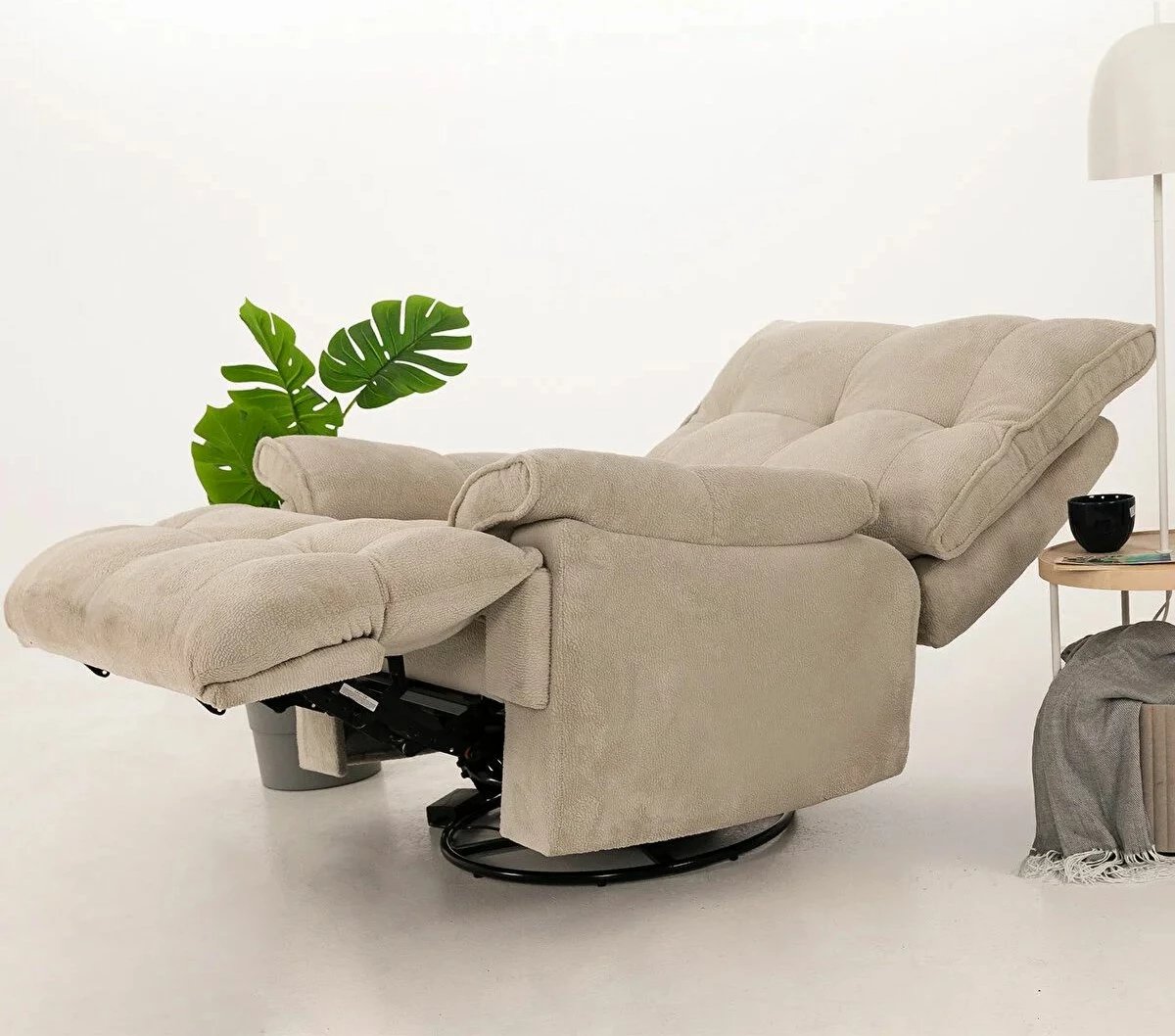 Karrige relaksuese elektrike Atelier del Sofa, krem