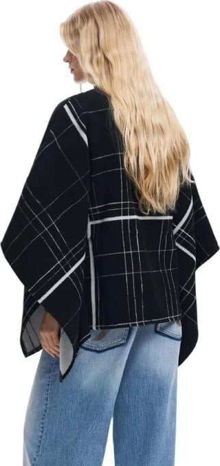 Jakne femra Desigual, e zezë