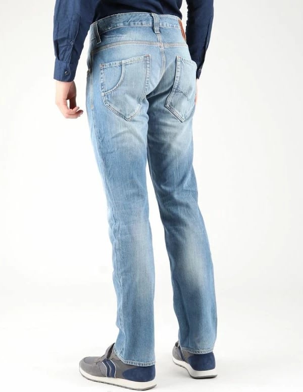 Xhinse për meshkuj Guess