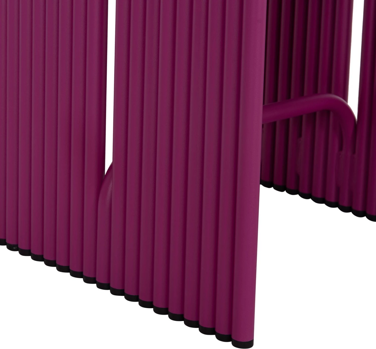 Karrige e ulët INTREPID, alumin, ngjyrë e purpurt, 40x38x55cm