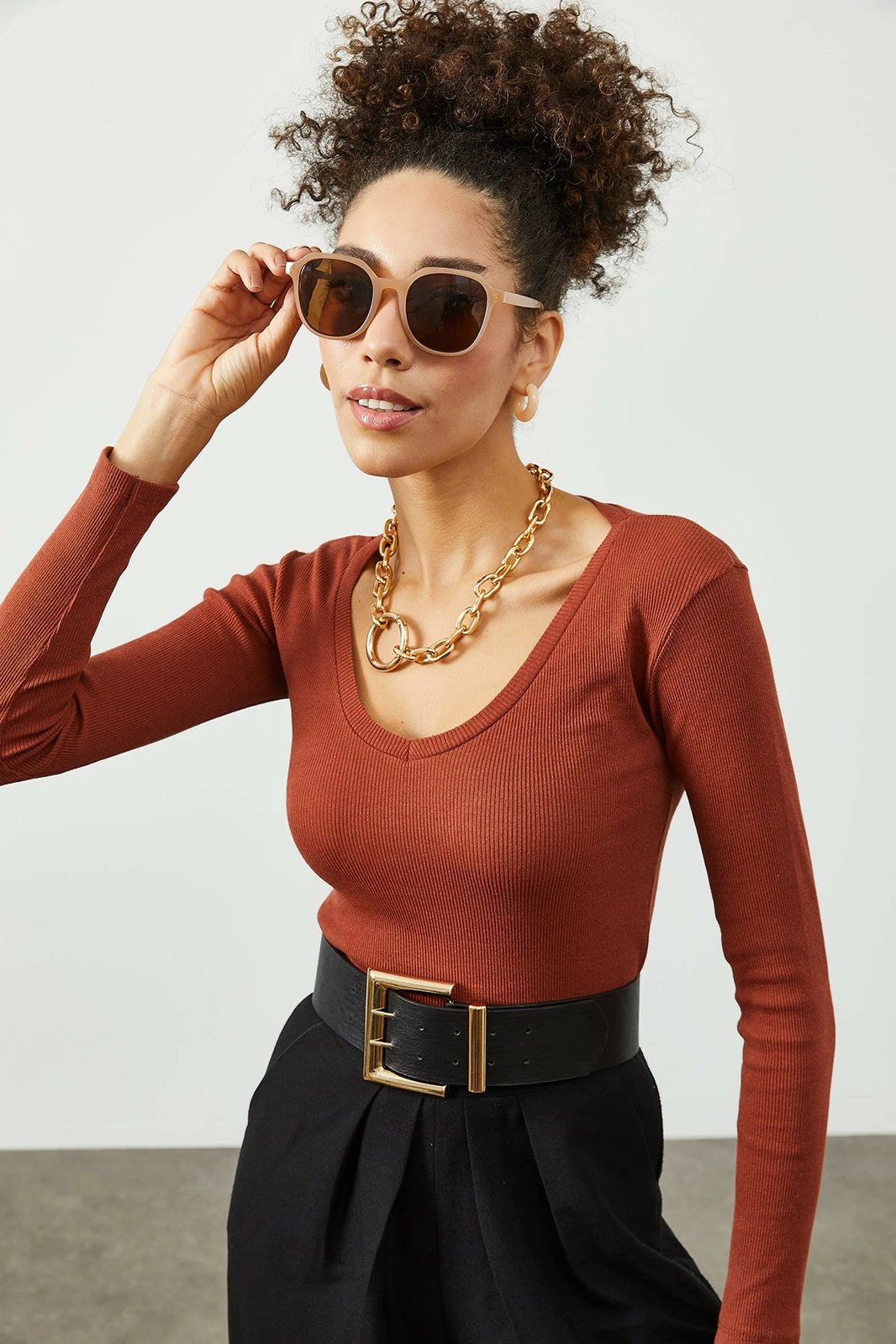 Bluzë për gra Jumeon, ngjyrë e kuqe tullë, X2240