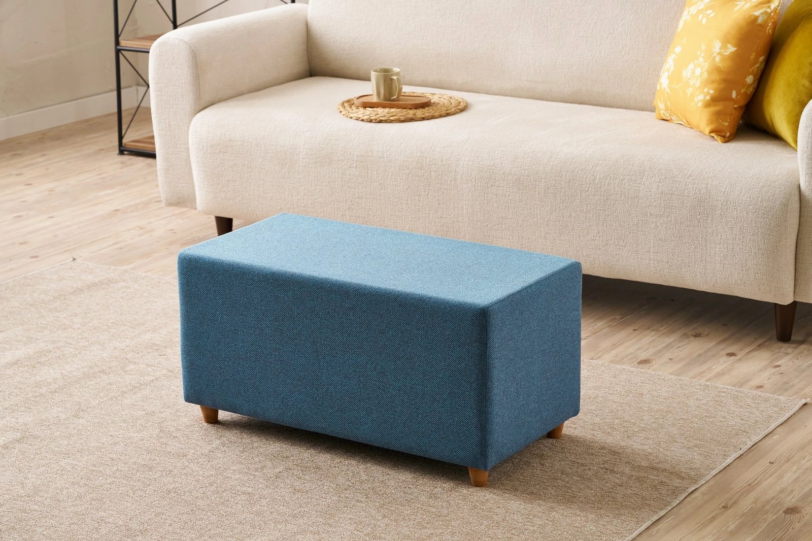 Puf Atelier del Sofa, ngjyrë kaltër, Urla Puf Atelier del Sofa, ngjyrë kaltër, Urla