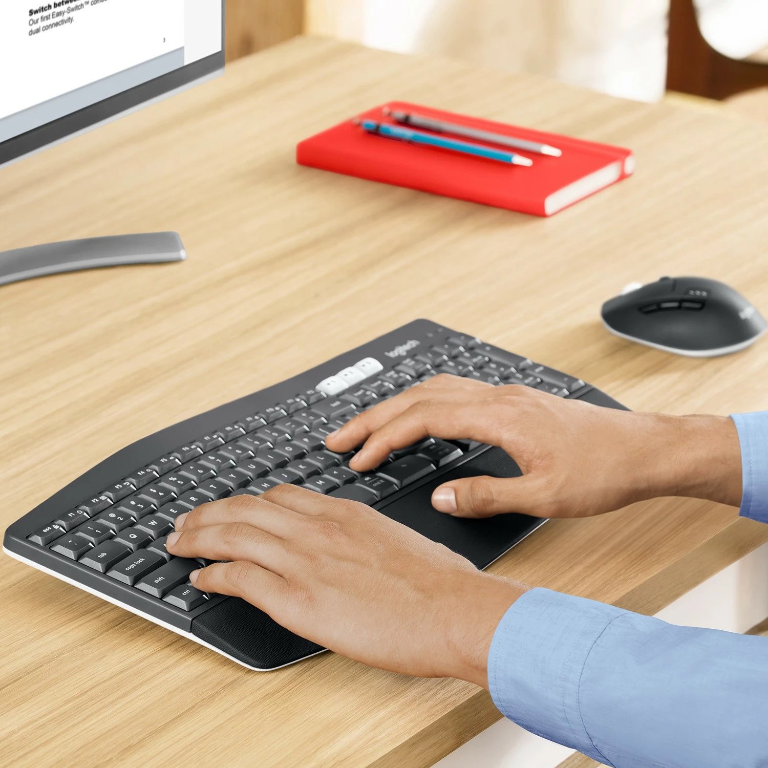 Tastierë dhe maus Logitech MK850 Performance, Full-size (100%), Wireless, RF Wireless + Bluetooth, QWERTZ, E zezë