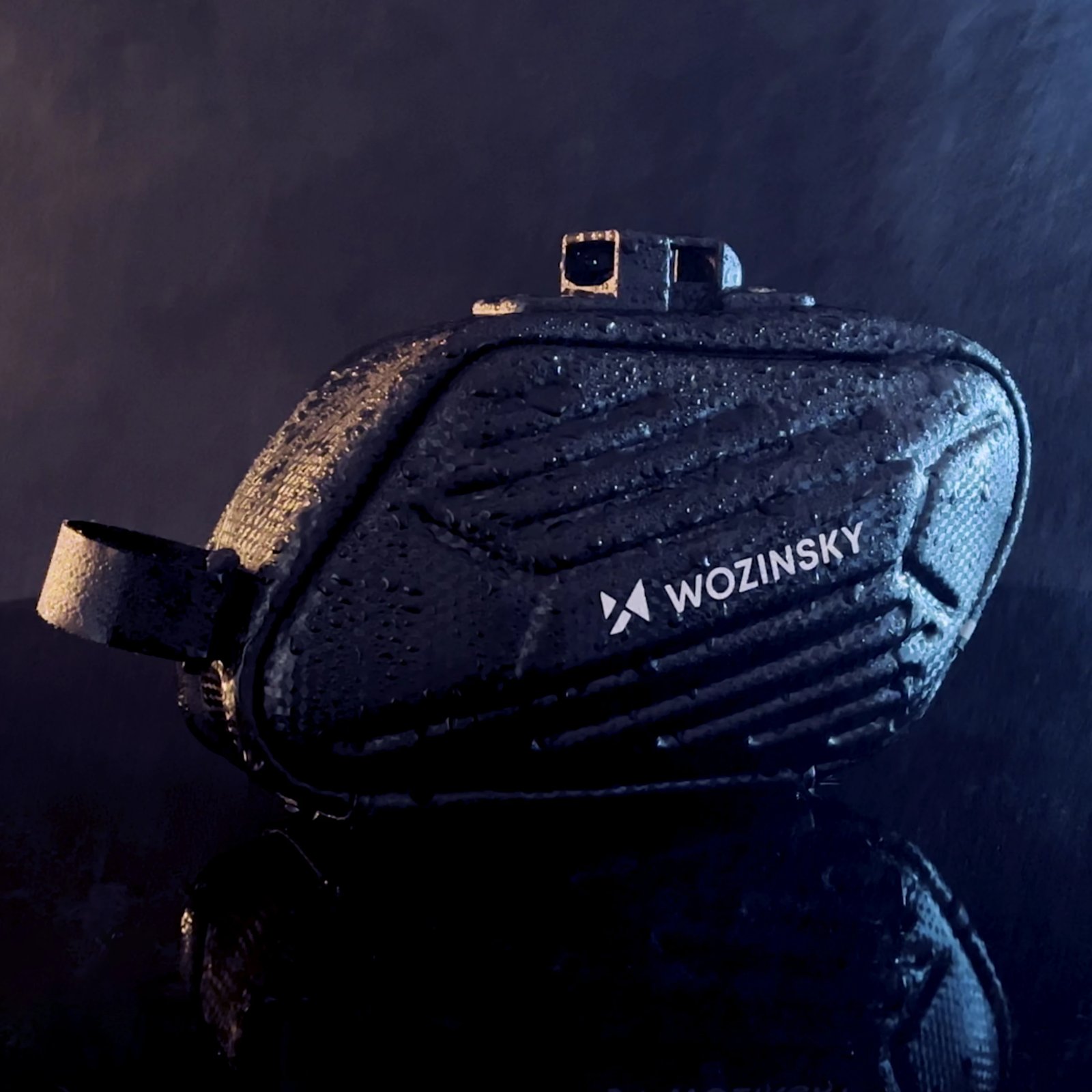 Çantë biçiklete Wozinsky WBB27BK, 1.5L, e zezë, waterproof Çantë biçiklete Wozinsky WBB27BK, 1.5L, e zezë, waterproof