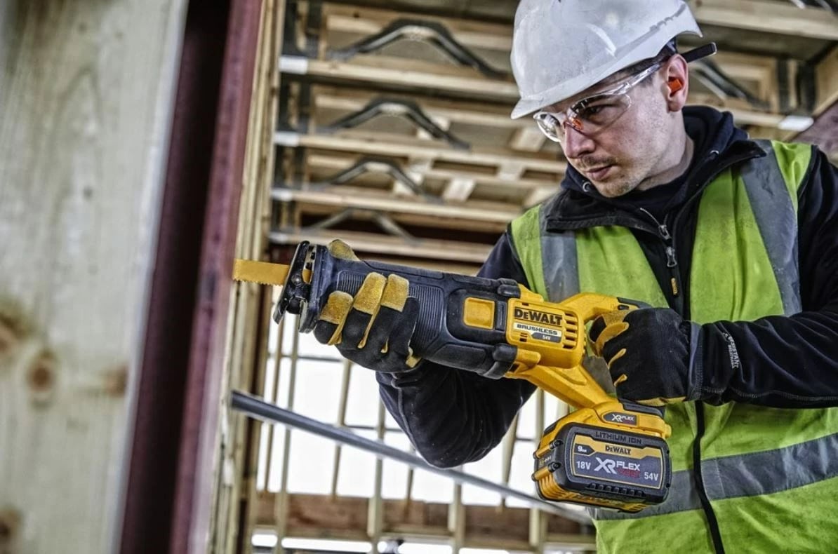 Sharrë reciproke DeWalt DCS389NT, FlexVolt 54V, TSTAK, Zezë, Verdhë