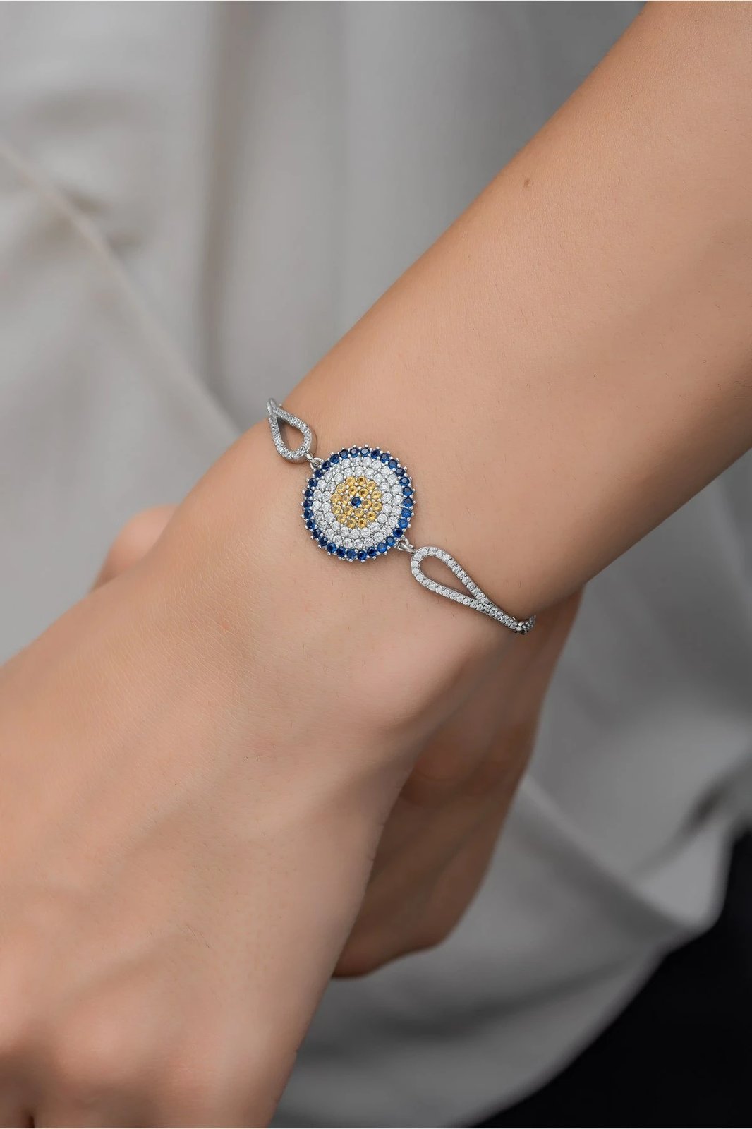 Byzylyk argjendi, ngjyrë argjendi dhe kaltër e errët, Jumeon, NRZ99506