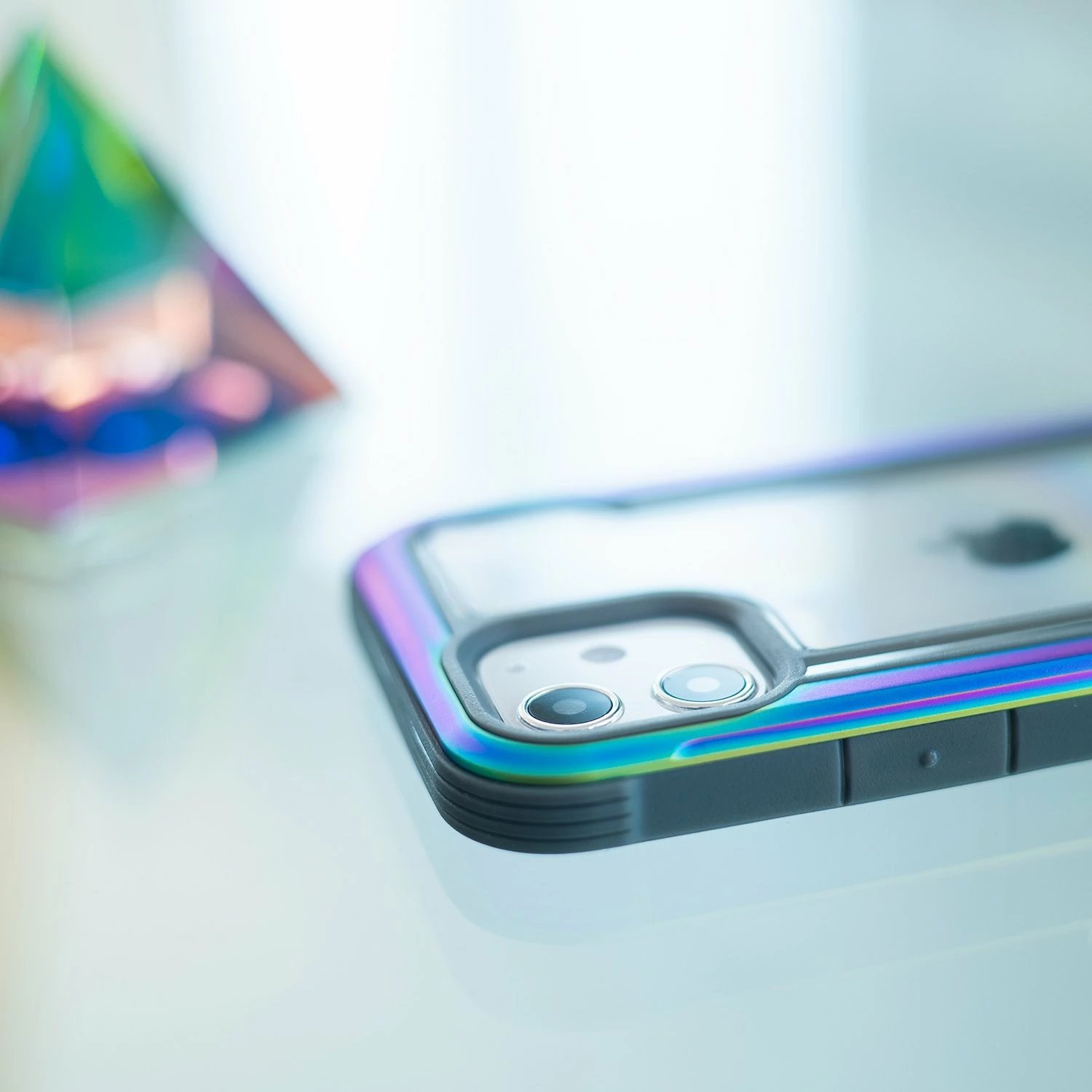 Mbështjellës Raptic X-Doria Shield për iPhone 14 Pro, MagSafe, i zi