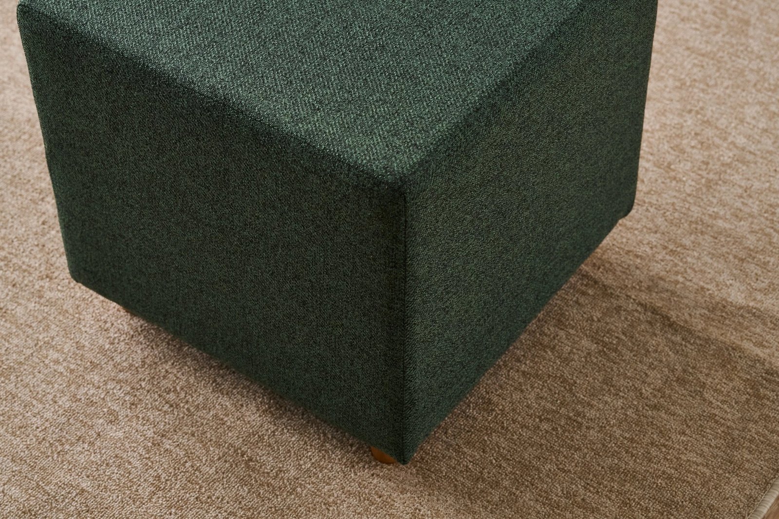 Puf Atelier del Sofa, Olimpos, ngjyrë e gjelbër