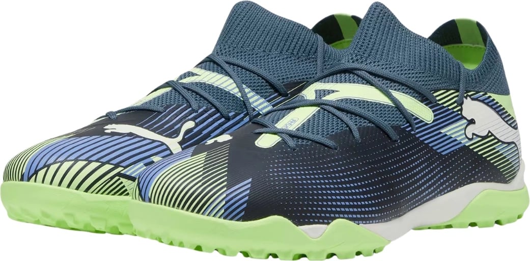 Atlete futbolli Puma për meshkuj, të zeza