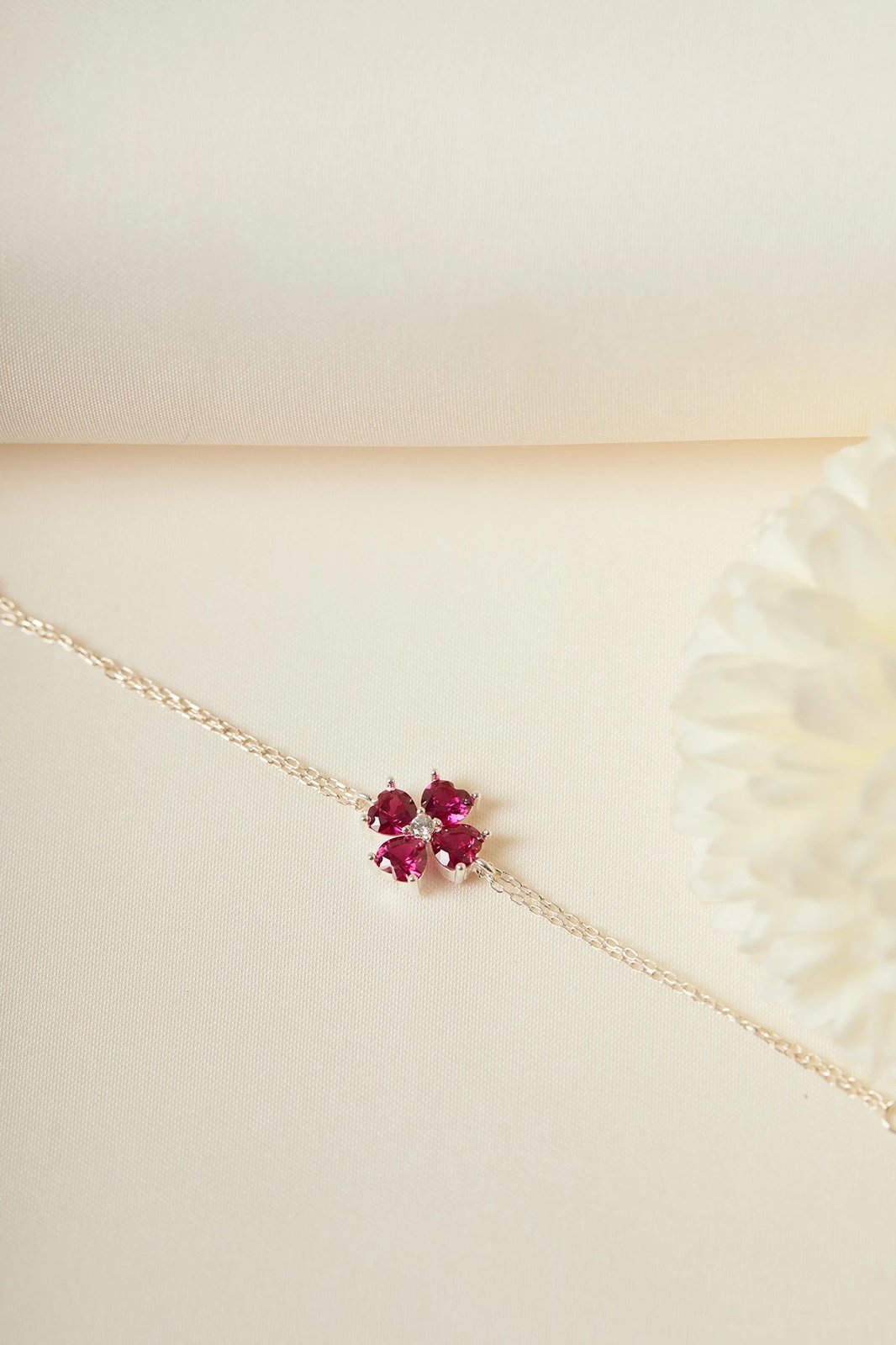 Byzylyk argjendi Elika, ngjyrë rozë, ELKAB92212 Byzylyk argjendi Elika, ngjyrë rozë, ELKAB92212