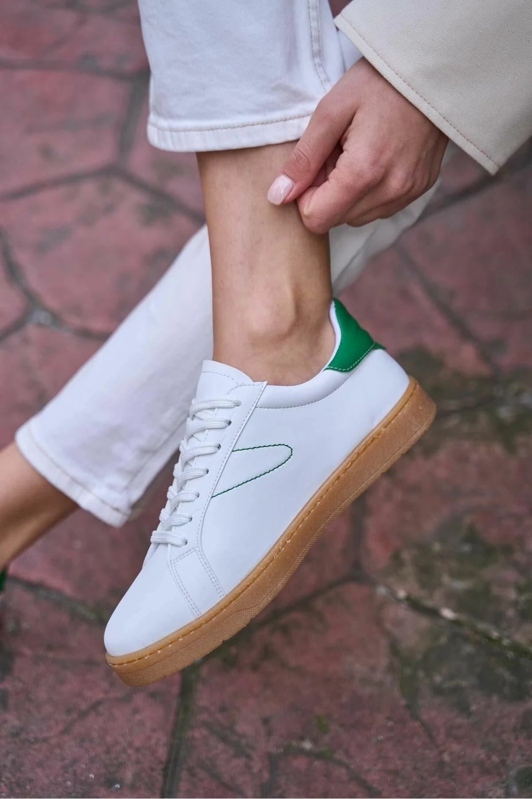 Atlete për gra, Jumeon, MK1340424SR20-001, të bardha me të gjelbra