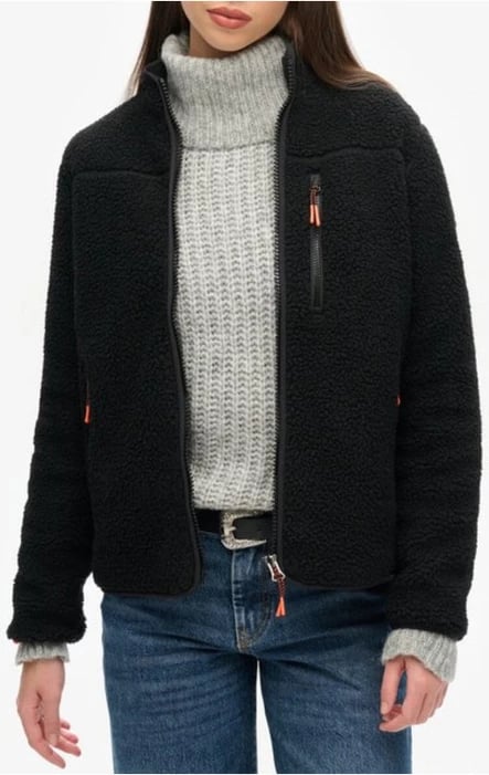 Jakne Superdry femra, e zezë