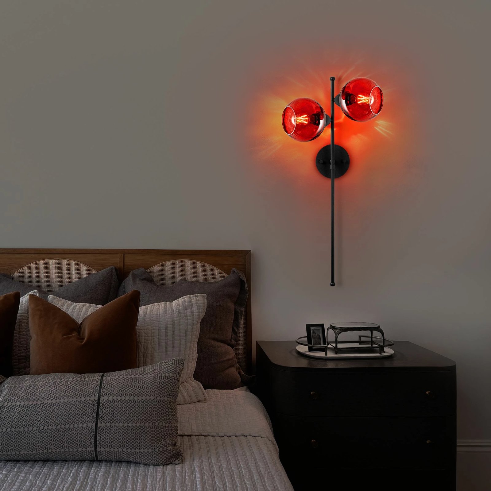 Llambë muri Opviq Benek, e kuqe dhe e zezë, 35x21x72cm