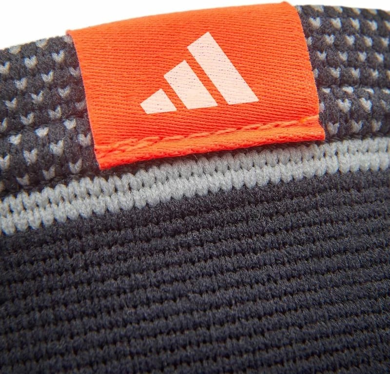 Shirit dore adidas, i zi