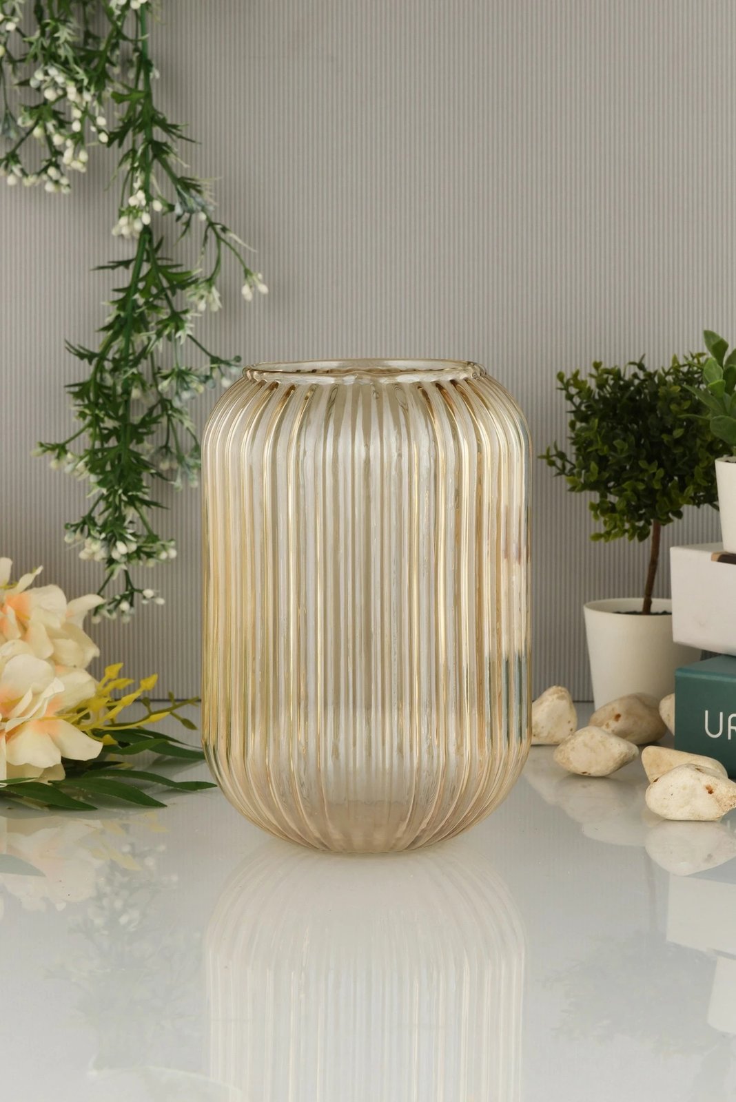 Vazo dekorative prej qelqi, ngjyrë ari, Aberto Design Line D20B