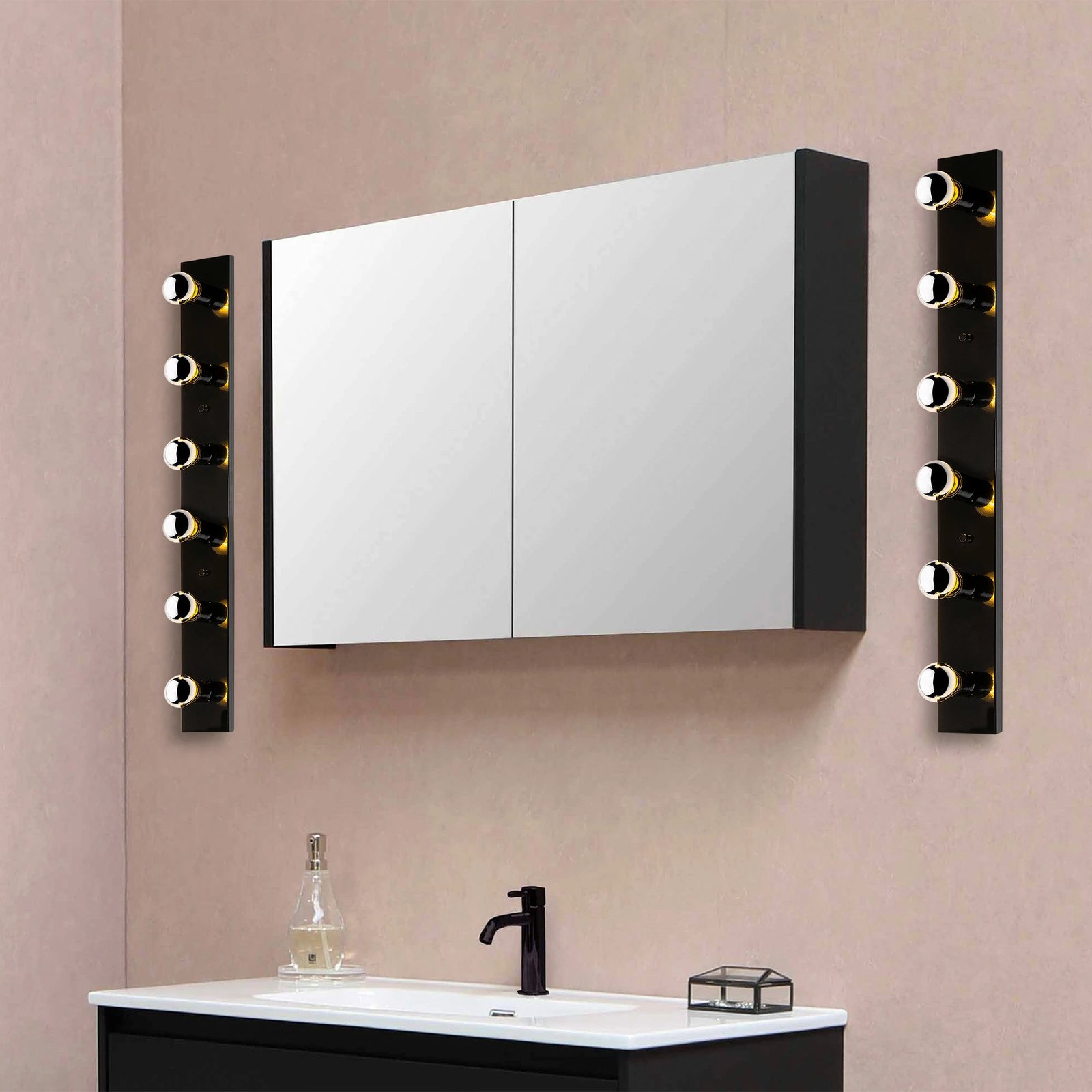 Llambë muri Opviq, Mirro - 12235, ngjyrë e zezë dhe ari