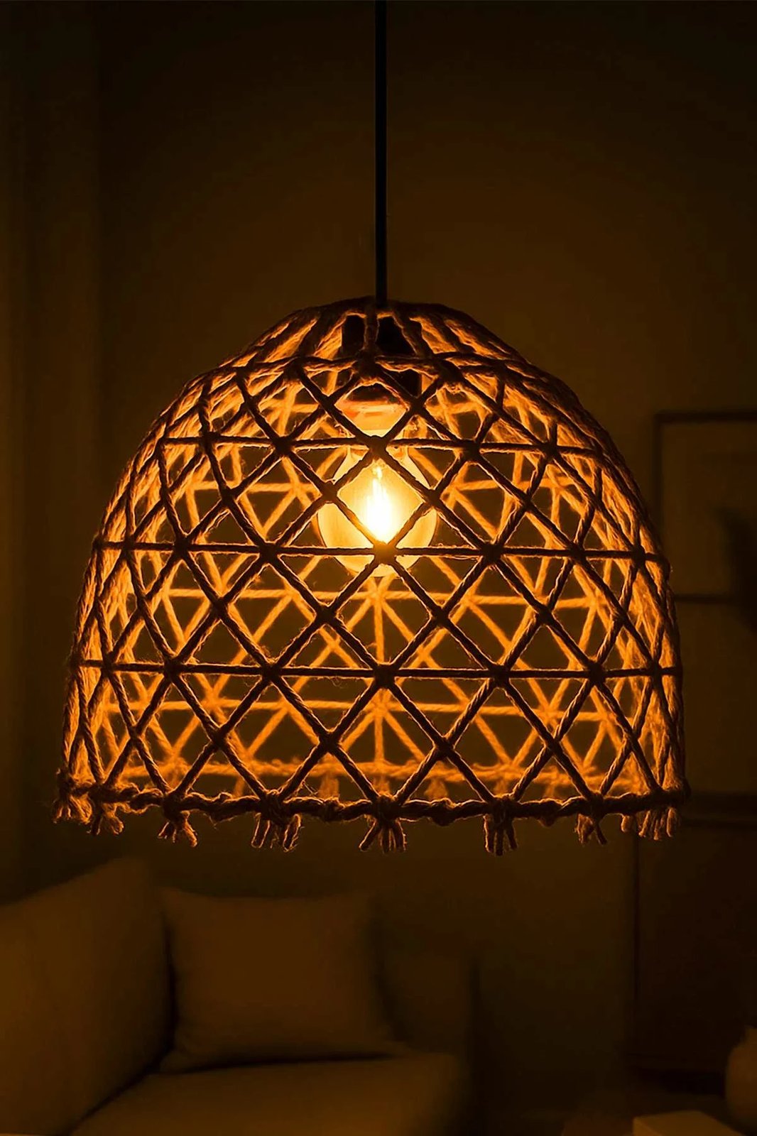 Llambë tavani Opviq, Aroha, makrame, ngjyrë bezhë Llambë tavani Opviq, Aroha, makrame, ngjyrë bezhë