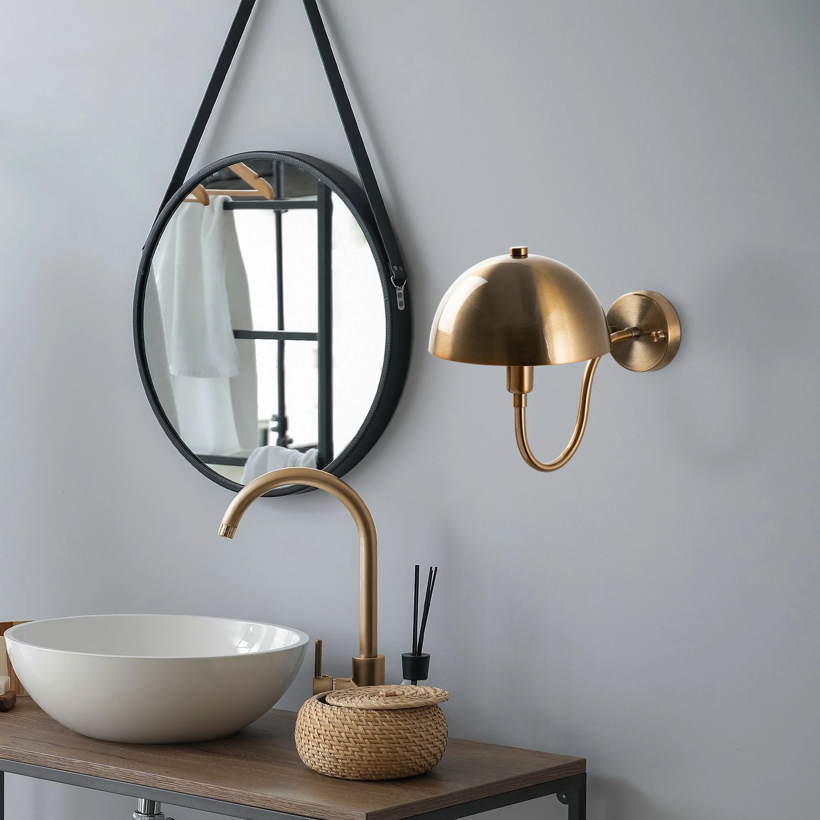 Llambë muri Opviq, Togg - 14826, ngjyrë ari