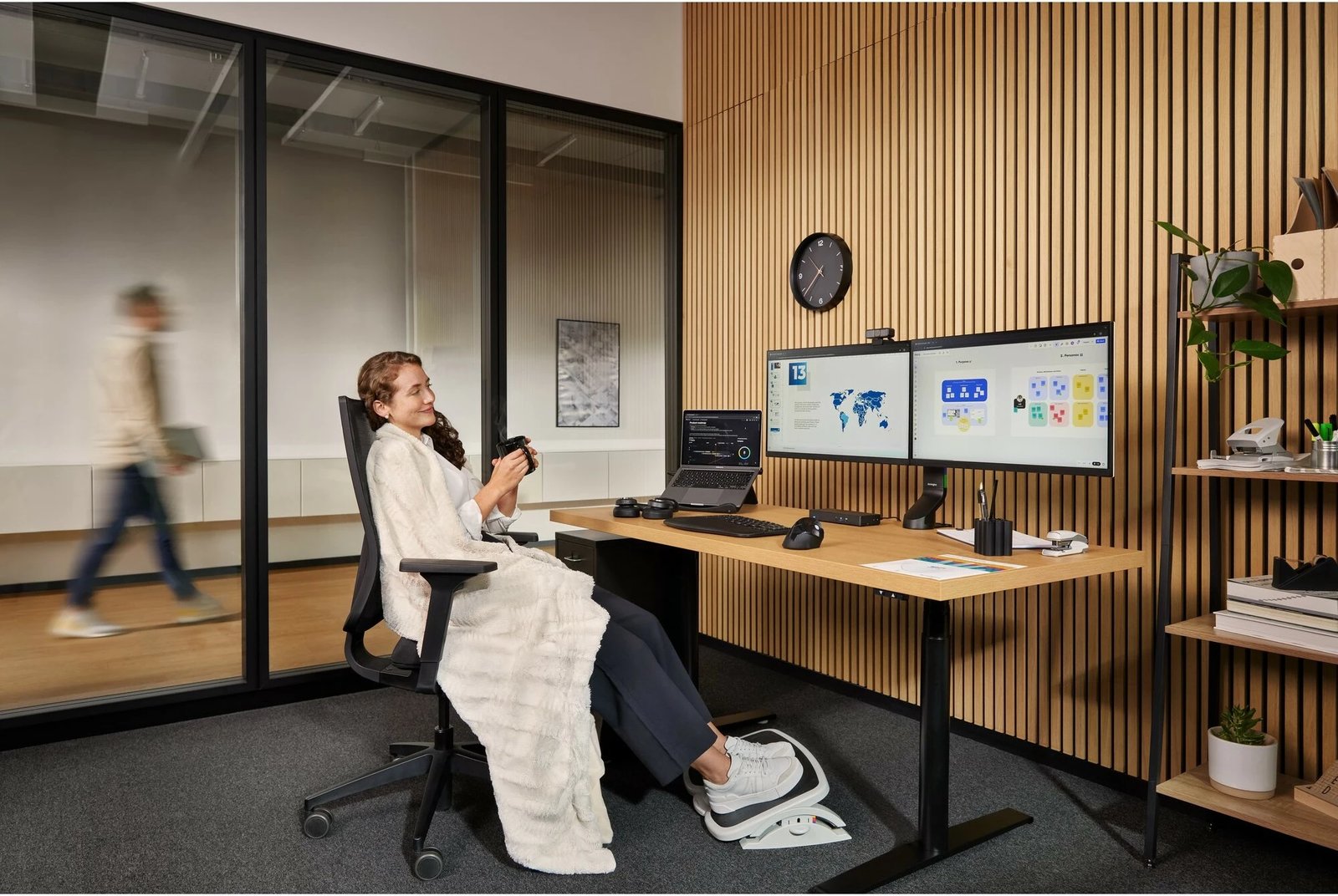 Maus Kensington Pro Fit Ergo Vertical Wireless, 1600 DPI, i zi