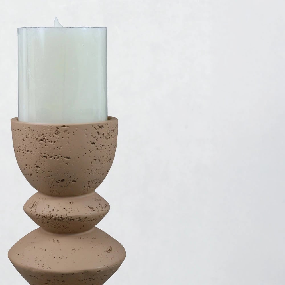 Mbajtës qiriri dekorativ, ngjyrë kafe e çelët, 10x10x20cm, rrëshirë