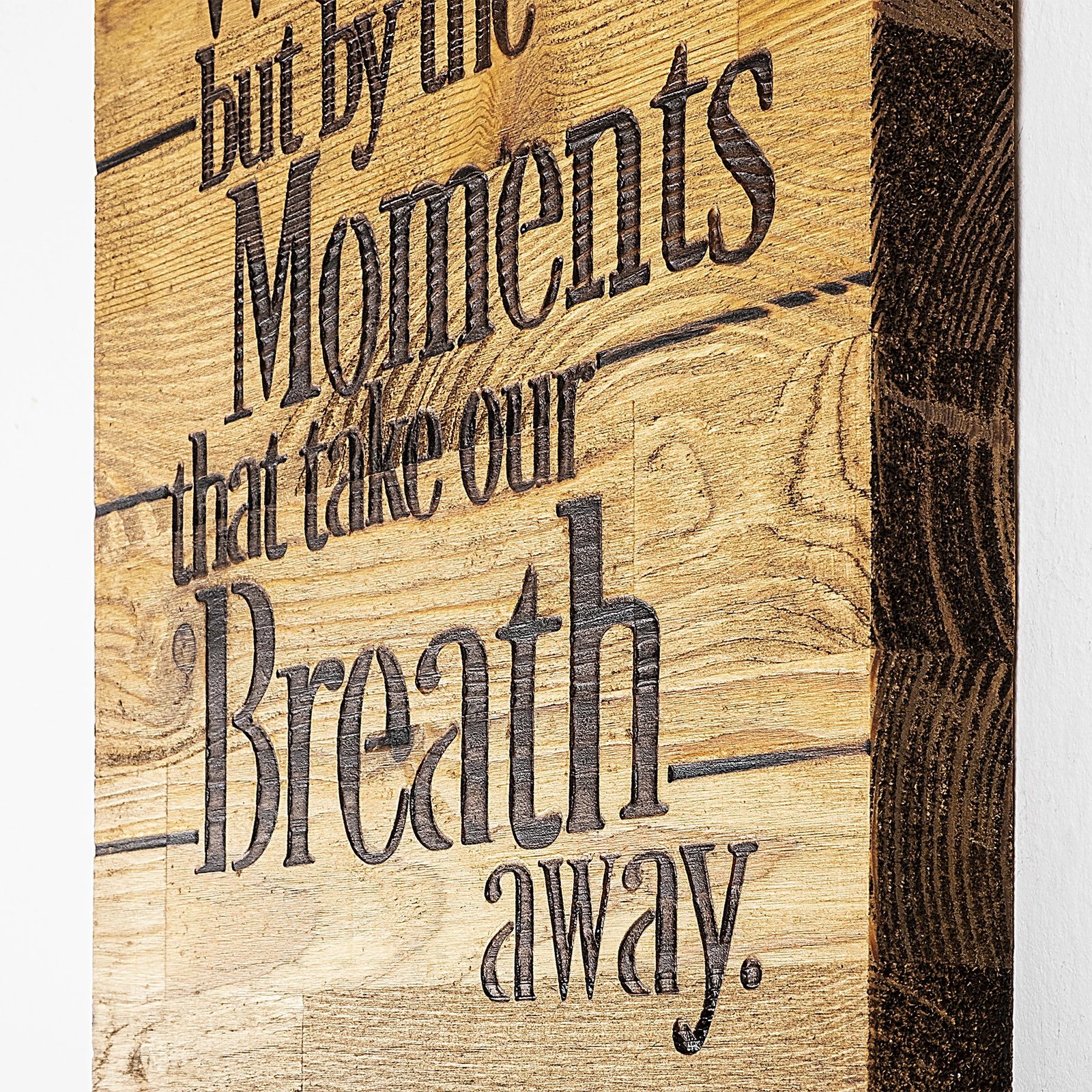 Aksesor dekorativ prej druri për mur, Wallity, Life Is Not Measured By, ngjyrë arre dhe e zezë, 30x3x58cm