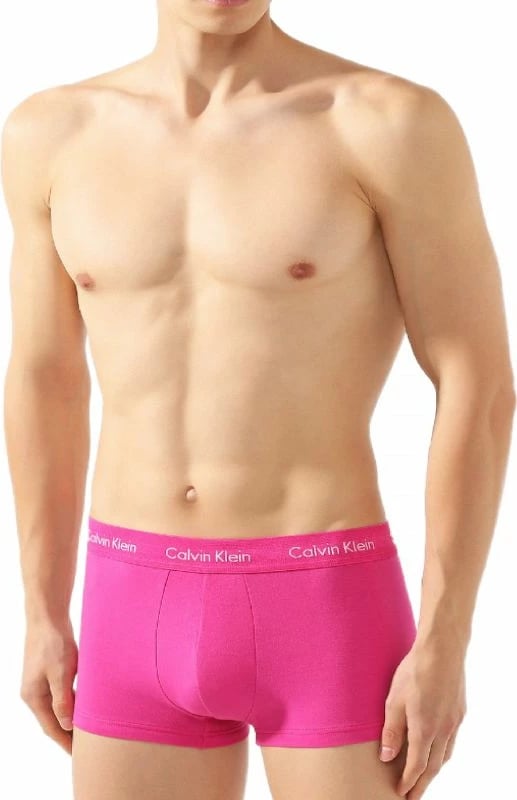 Të brendshme për meshkuj Calvin Klein, me ngjyra