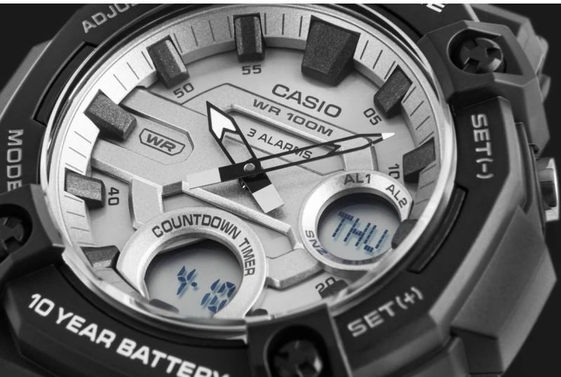 Orë dore për meshkuj CASIO, e zezë