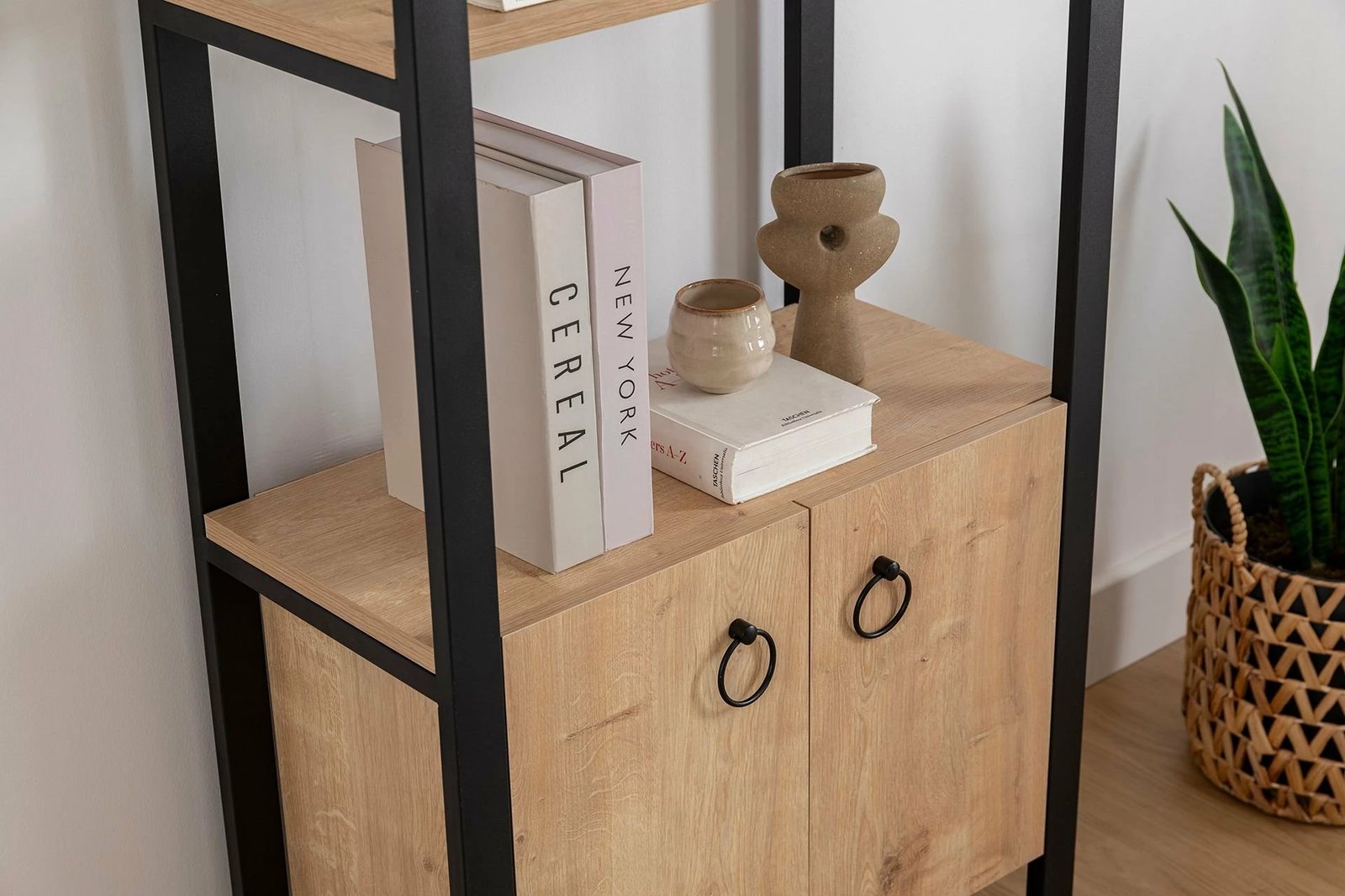 Raft librash industrial, ngjyrë safir dhe e zezë, Milano