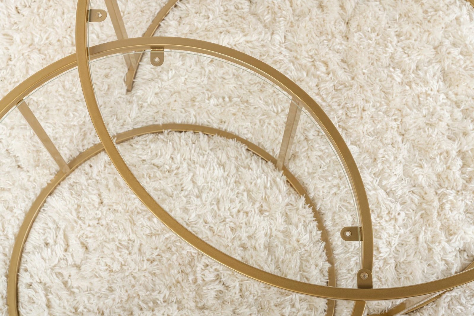 Set tavolinash kafeje Hanah Home, ngjyrë ari, xham transparent, 80-60