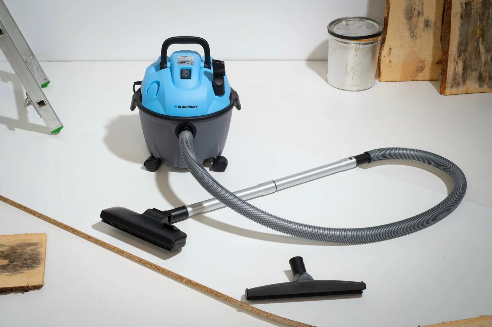 Fshesë Elektrike Multifunksionale për Pastrim të Ambientit të Thatë dhe të Lagësht BLAUPUNKT VCI201