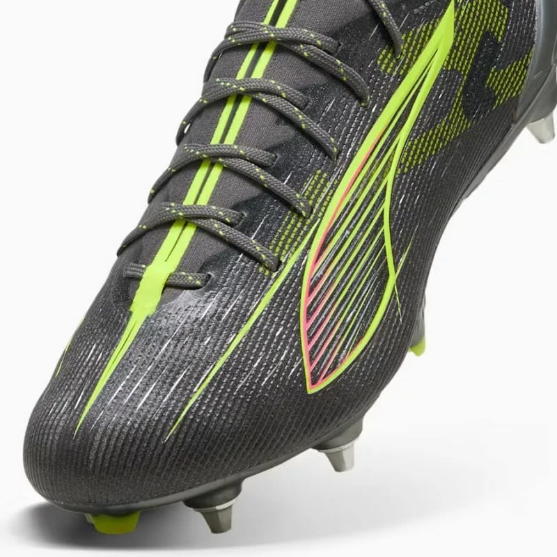 Atlete futbolli për meshkuj Puma, të hirtë Atlete futbolli për meshkuj Puma, të hirtë