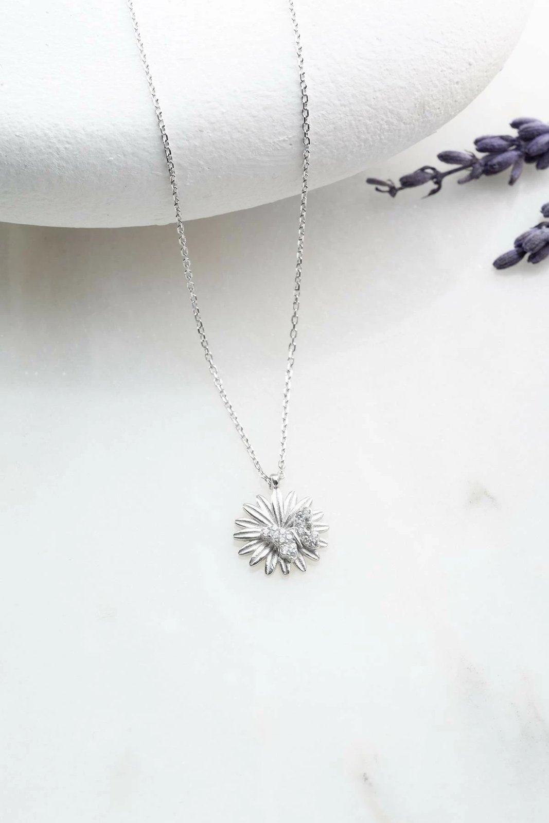 Varëse argjendi, Jumeon, NRZ999091