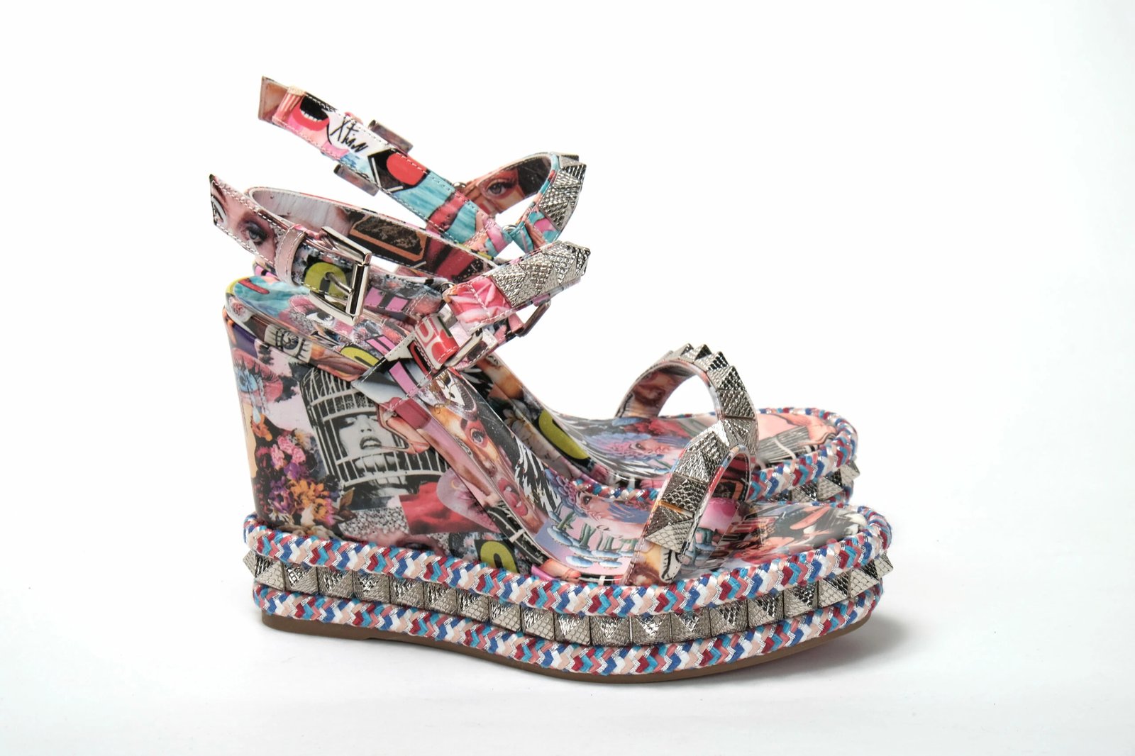 Këpucë me taka Christian Louboutin, shumëngjyrëshe