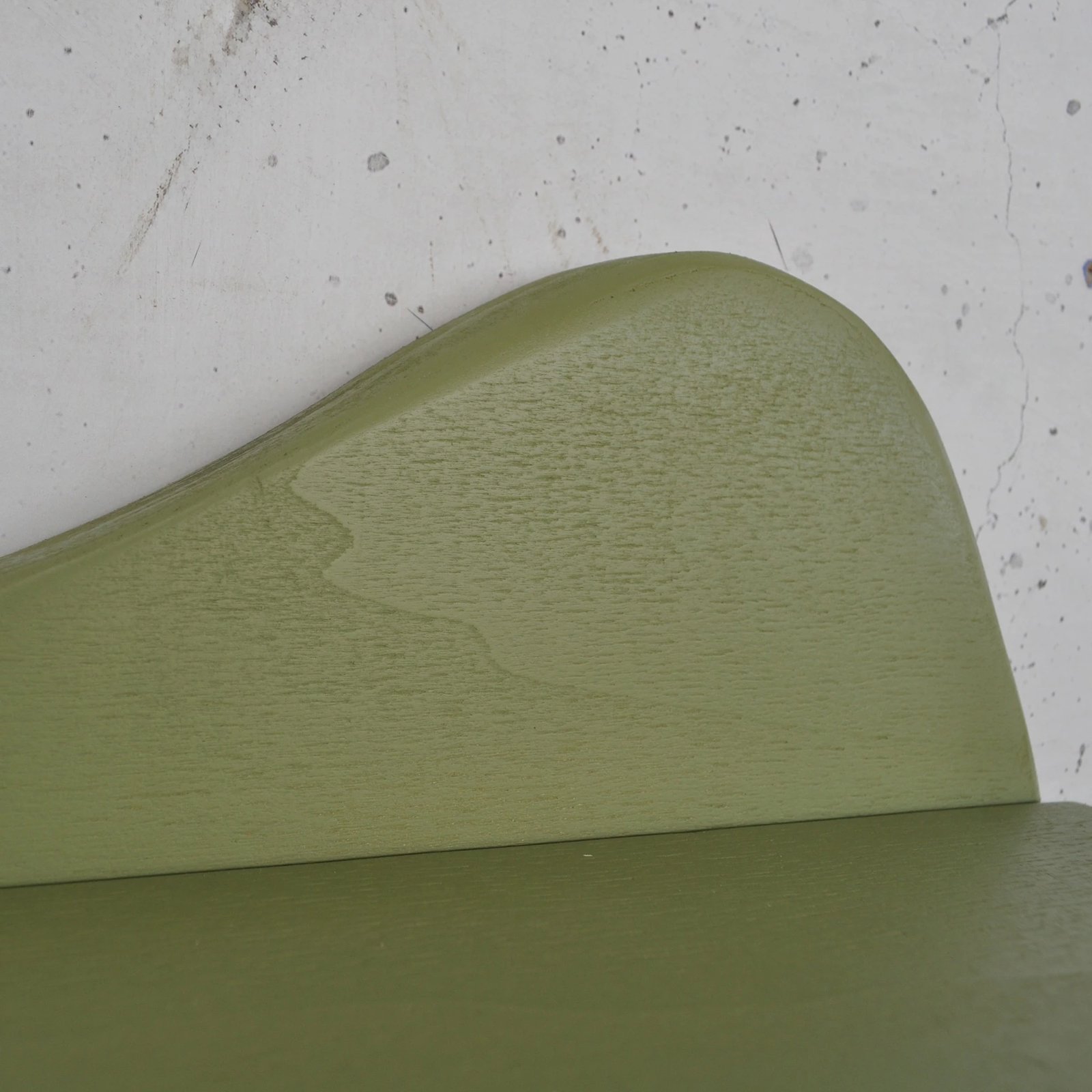 Raft dekorativ prej druri për mur, ngjyrë e gjelbër e çelët, Skye Decor, Meh224