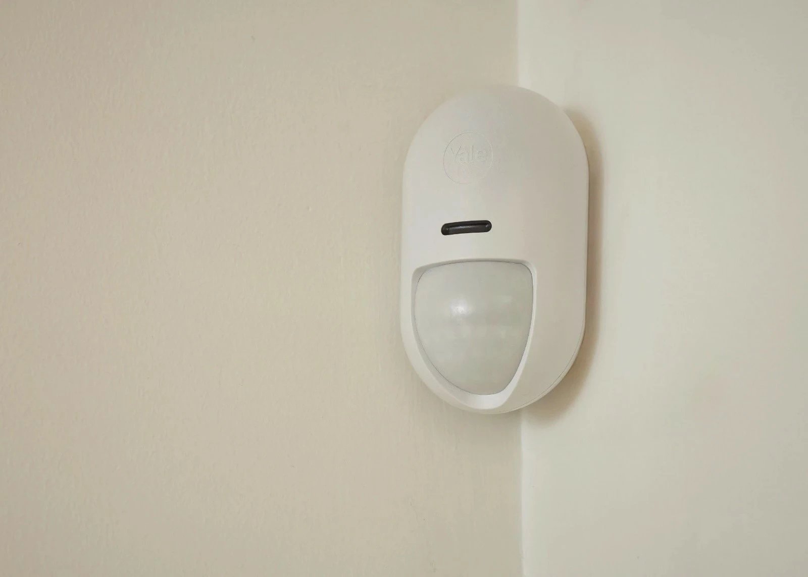 Sensor lëvizjeje YALE HOME AL-PIR-1A-W, i bardhë