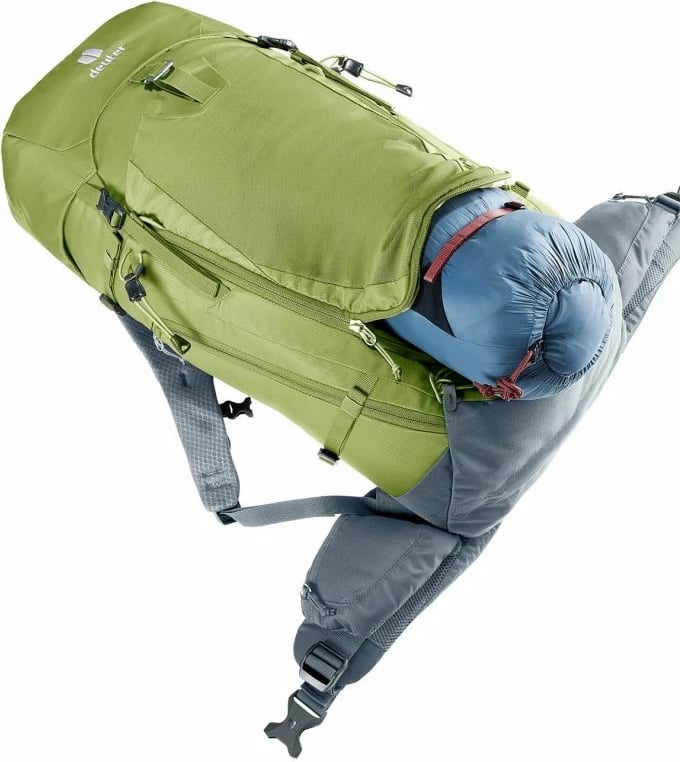 Çantë shpine për hiking Deuter, jeshile