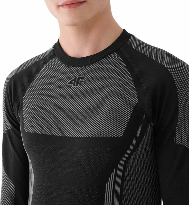 Maicë termoaktive 4f për meshkuj, e zezë Maicë termoaktive 4f për meshkuj, e zezë