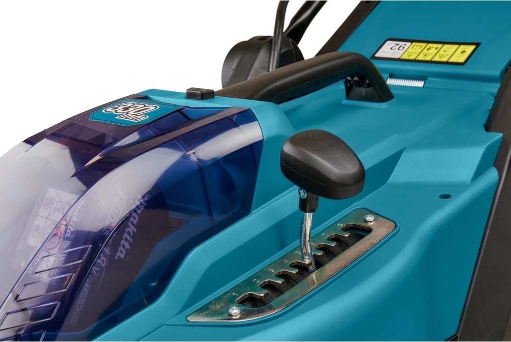 Kositës bari Makita DLM330RT, 18V, 33cm, me bateri, zi/kaltër