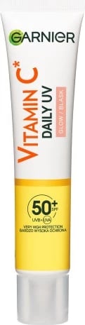 Fluid ditës për fytyrë Garnier Vitamin C Brightening Day Fluid SPF50+ për femra, 40ml