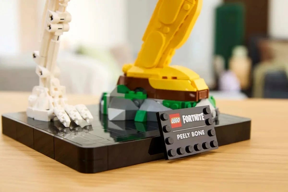 LEGO Fortnite Peely Bone, 77072
