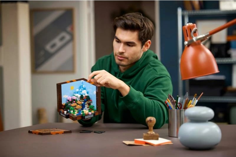 Set ndërtimi LEGO Minecraft The Crafting Table 21265 1195 pjesë 18+ kafe