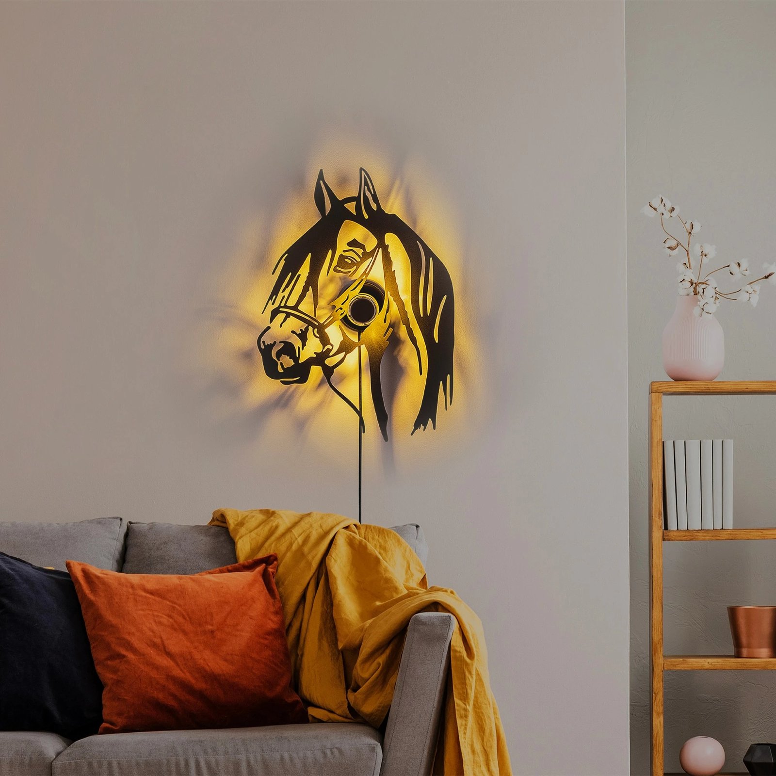 Llambë muri Opviq, dizajn kali, ngjyrë e zezë