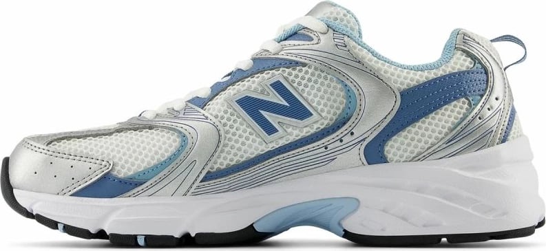 Atlete New Balance, të bardha
