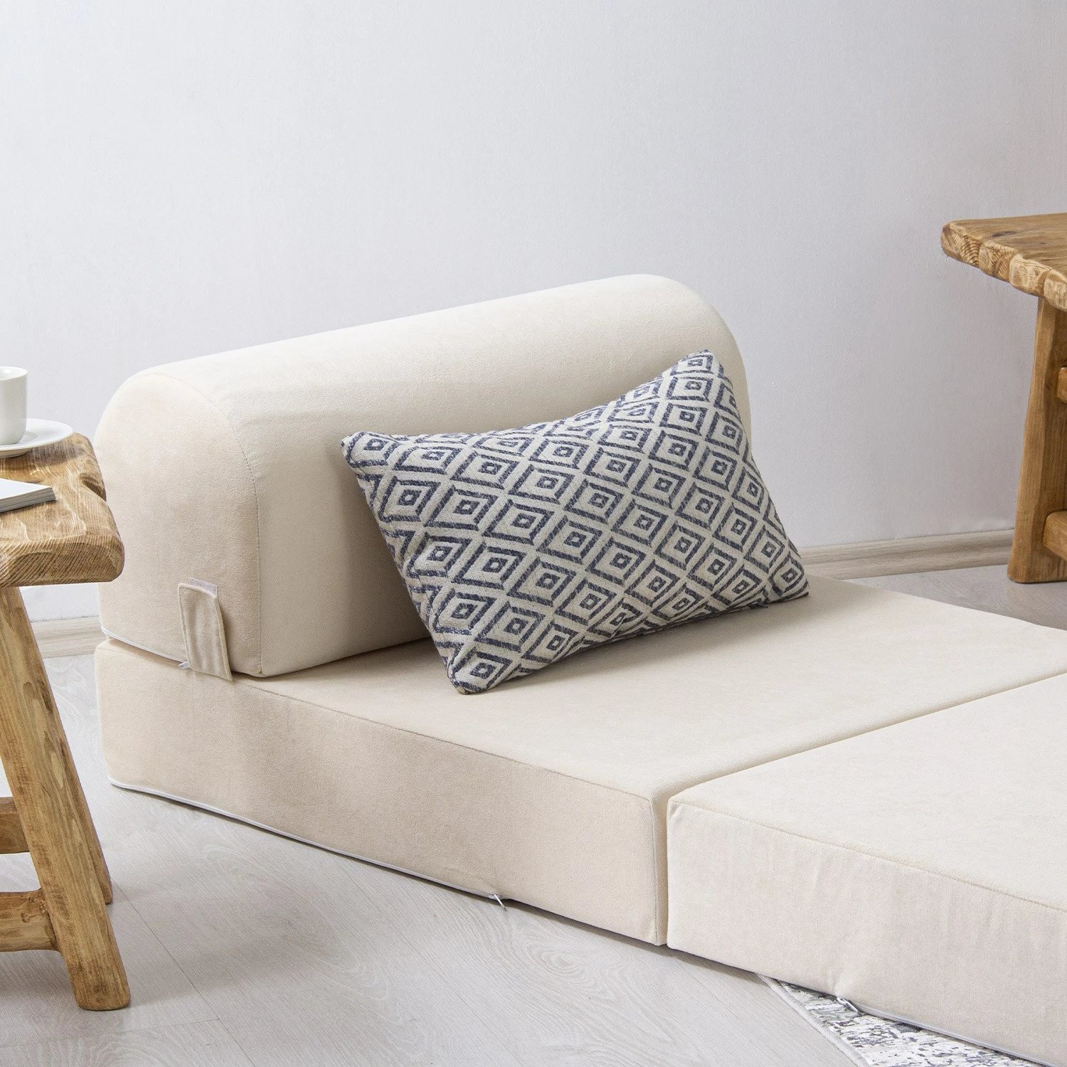 Krevate-kolltuk një vendësh, Atelier del Sofa, Magic, kadife bezhë