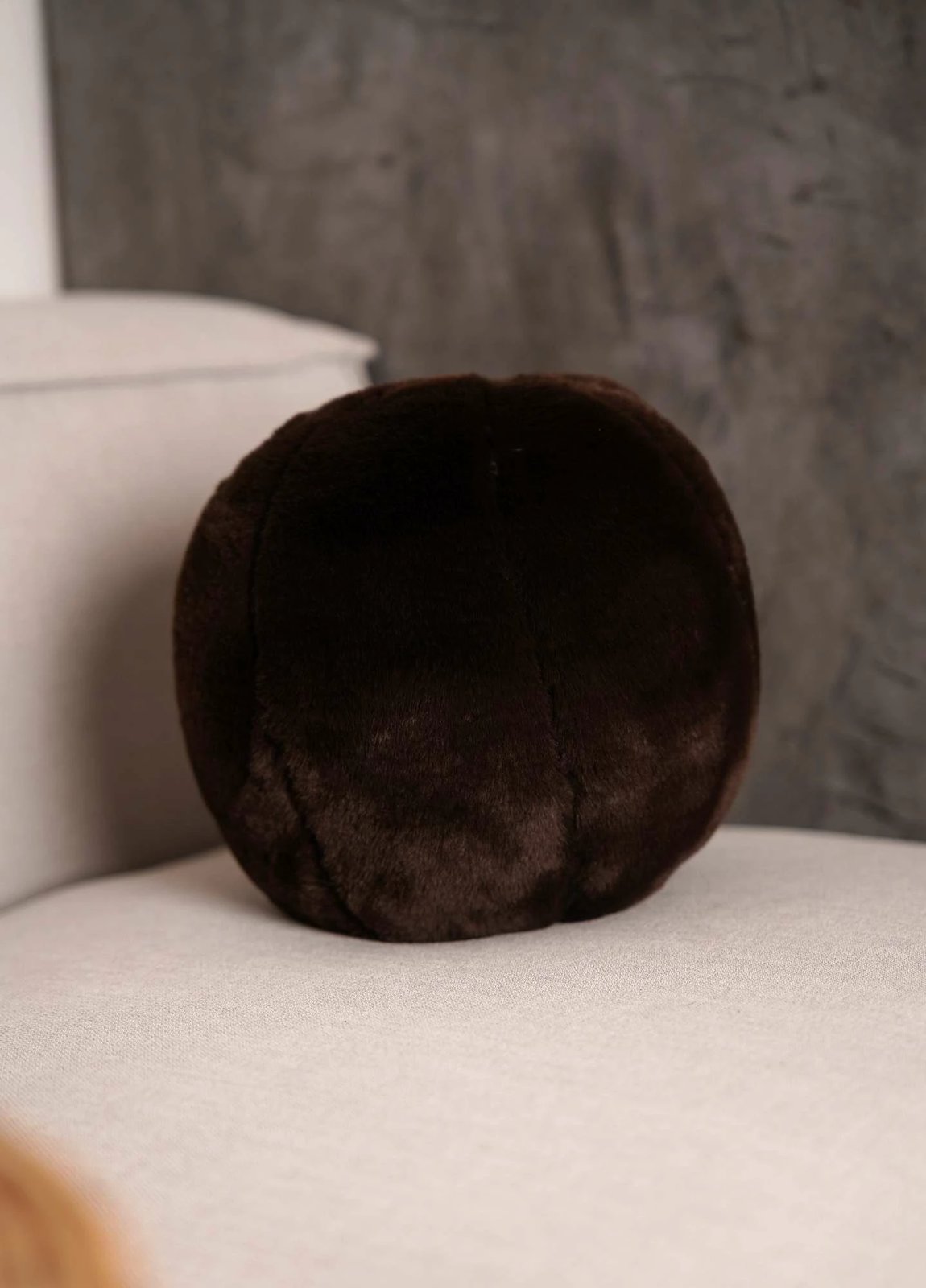 Jastëk dekorativ, ngjyrë kafe e errët, Evila Originals, 25x25x25cm